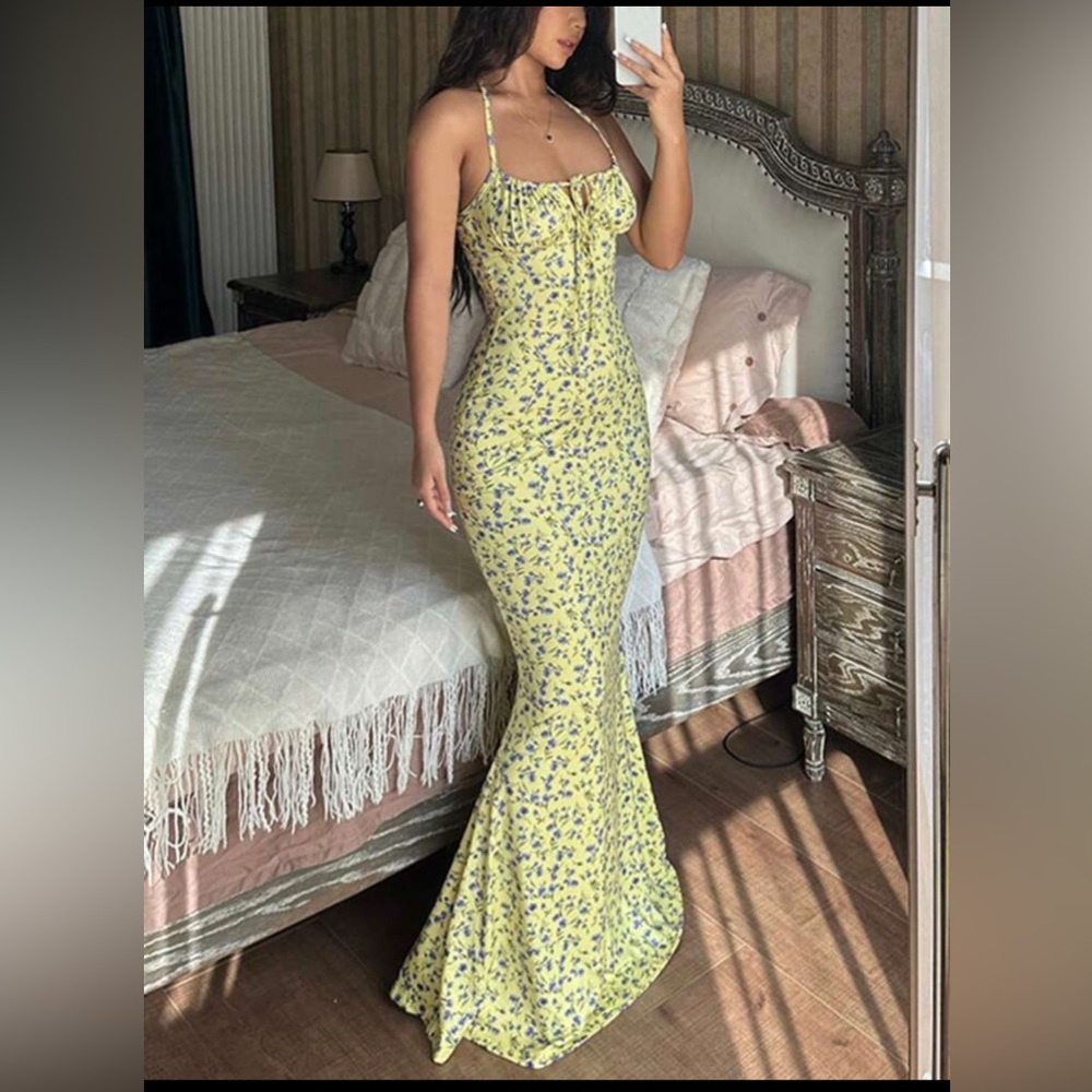 NWOT mermaid Floral Yellow Maxi Dress